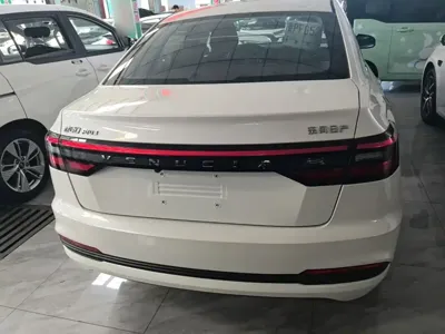 Venucia D60 EV