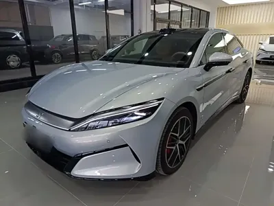 BYD 汉L