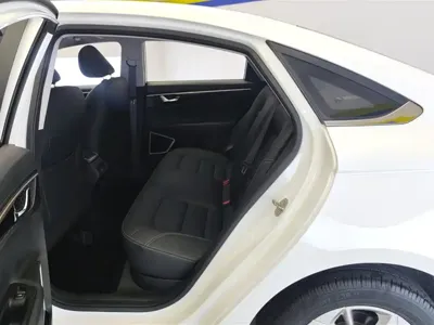 Geely Emgrand GL