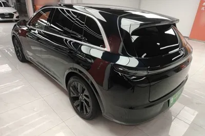 Li Auto L7