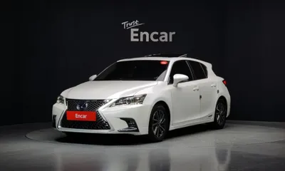 Lexus CT200h