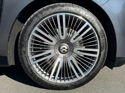 Nio ET9