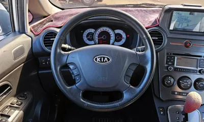 Kia Carens