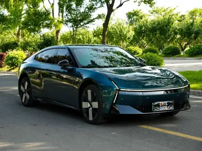 Xpeng P7