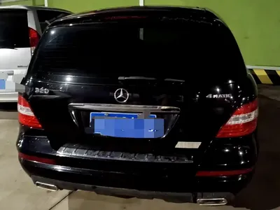 Mercedes-Benz R-Class