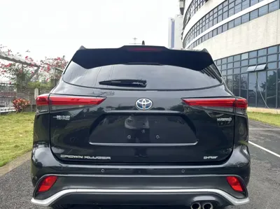 Toyota Crown Kluger