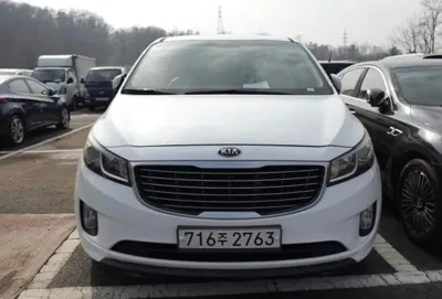 Kia Canival