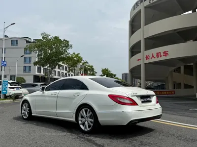 Mercedes-Benz CLS