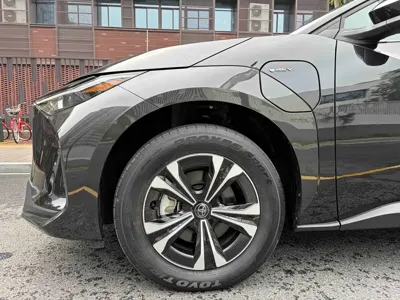 Toyota 铂智4X
