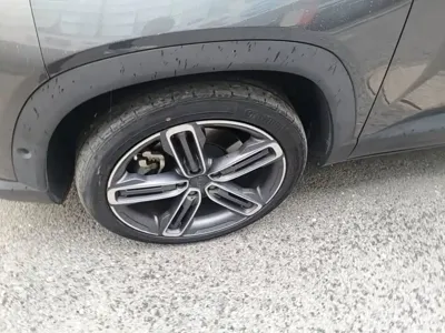 Geely ICON