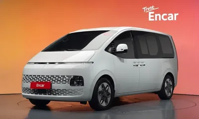 Hyundai Staria