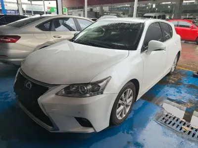 Lexus CT