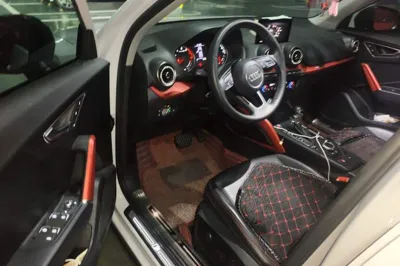 Audi Q2L