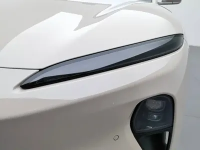 Nio ET5