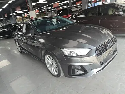 Audi A5 (Import)