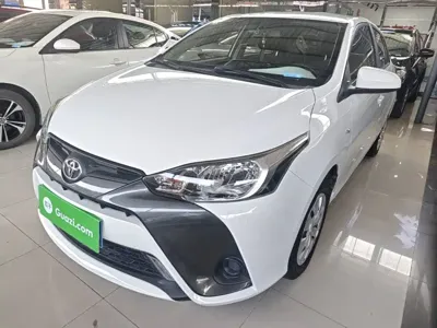 Toyota Yaris L