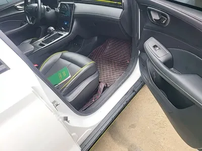 Roewe RX5