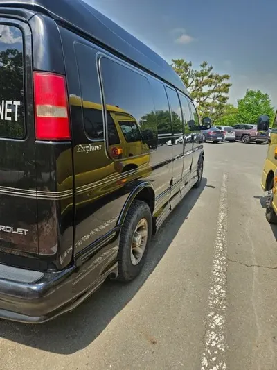 Chevrolet Express Van
