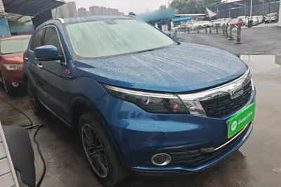 Qoros 5