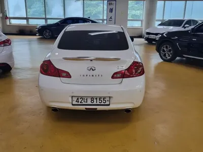 Infiniti G