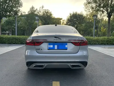Jaguar XFL