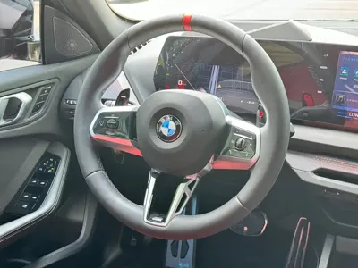 BMW M235L