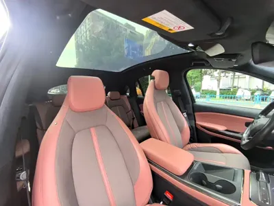 Nio EC6