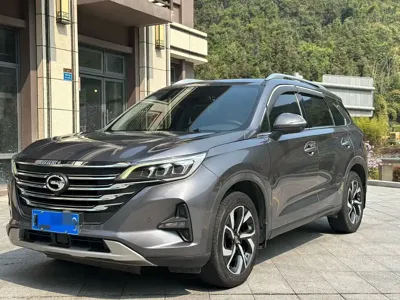 GAC Motor Trumpchi GS5