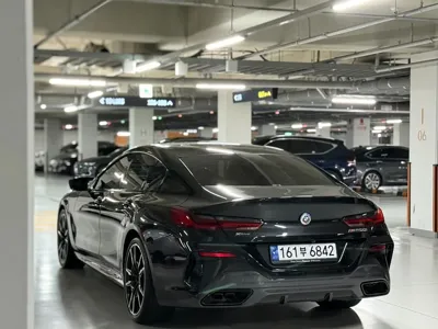 BMW 8-Series