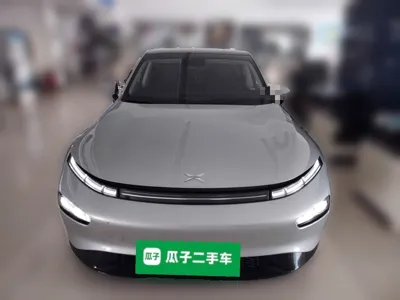 Xpeng P7