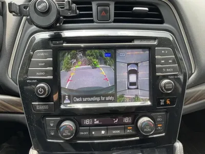 Nissan Maxima