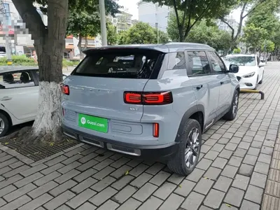 Geely ICON
