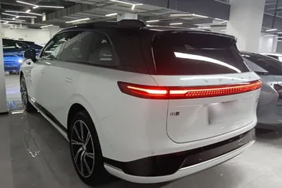 Xpeng G9