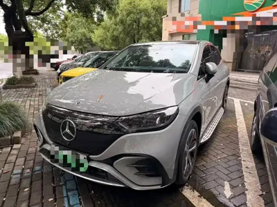 Mercedes-Benz EQE SUV