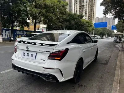 MG MG5 Scorpio