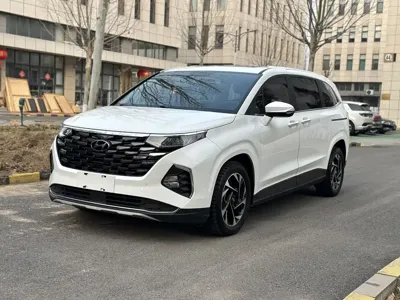 Hyundai Custo