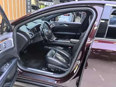 Lincoln MKZ