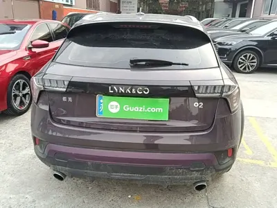 Lynk & Co 02