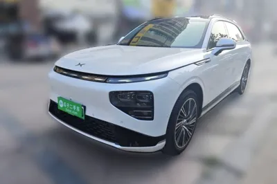 Xpeng G9