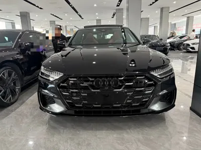 Audi A7L