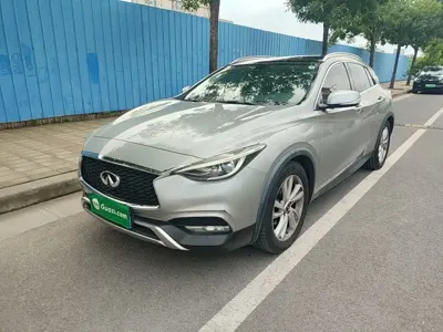 Infiniti QX30