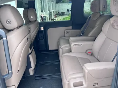 Li Auto Li MEGA