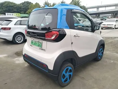 Baojun E100
