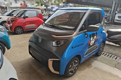 Baojun E200