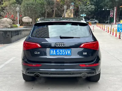 Audi Q5 (Import)
