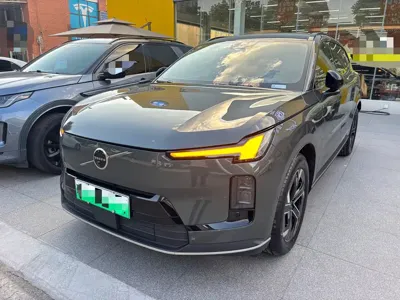 Volvo 沃尔沃XC70插电式混动