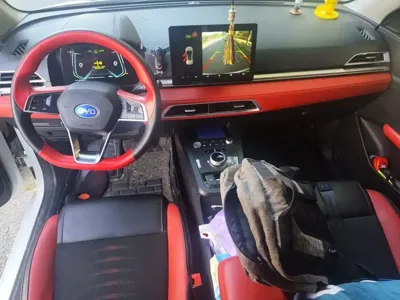 BYD e2