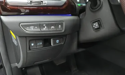 Genesis EQ900