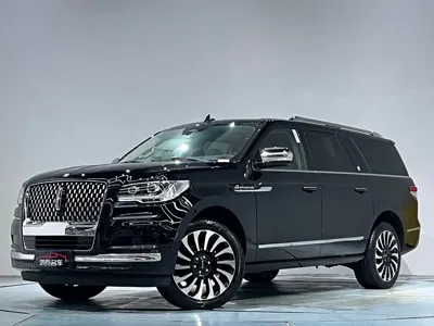 Lincoln Navigator
