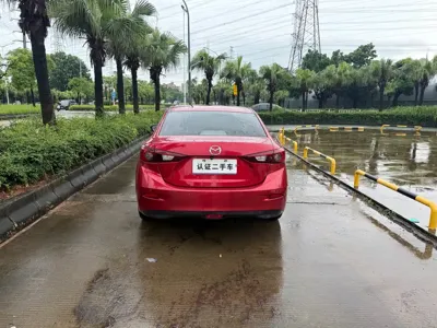 Mazda 3 Axela